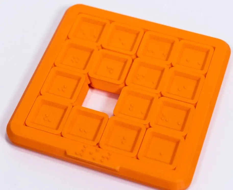 Juego de rompecabezas deslizante en braille 3D